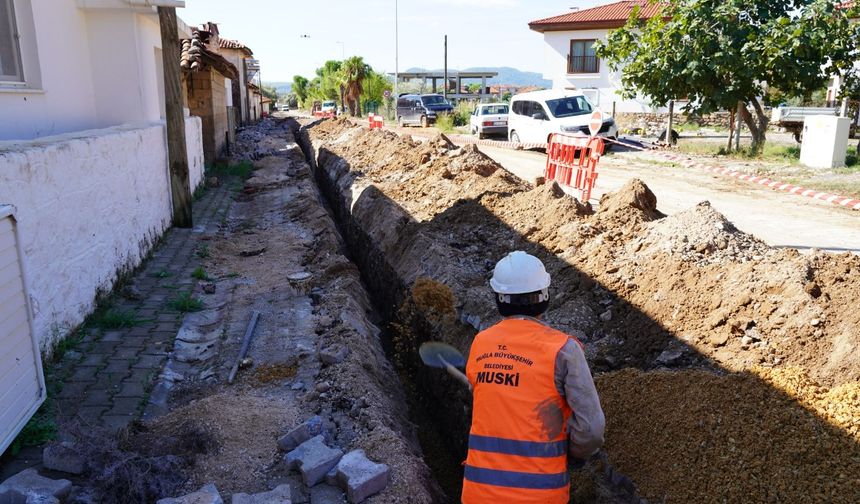 Gökova’da sık arızalanan 40 yıllık su hattı yenileniyor