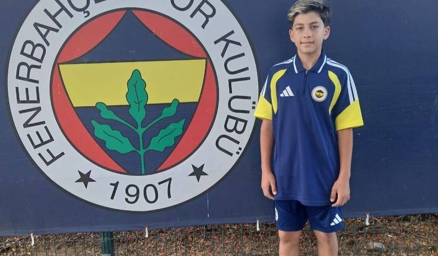 Marmarisli Tuğra Oğur, Fenerbahçe altyapısında