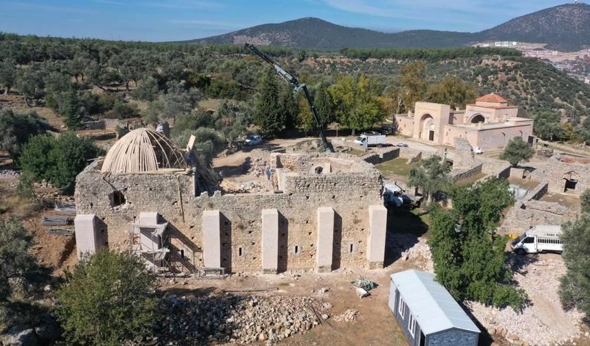 Beçin’de restorasyon sürüyor: Kızılhan kültür ve bilime açılacak