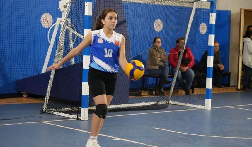 Menteşe’de Cumhuriyet’in 103’üncü yılına voleybol turnuvası