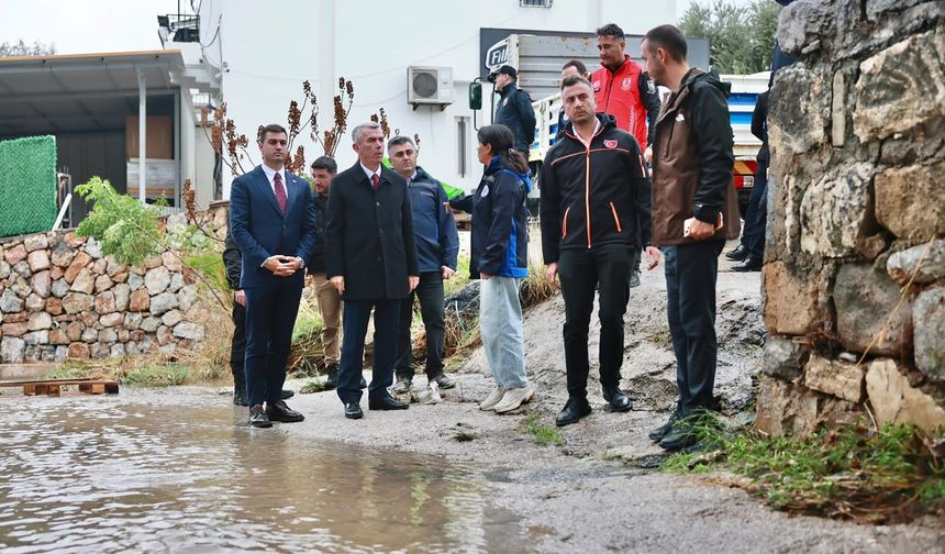 Bodrum’da şiddetli yağış sonrası ekipler sahada
