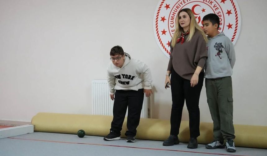 Muğla’da özel sporcular Cumhuriyet Bayramı için boccede buluştu