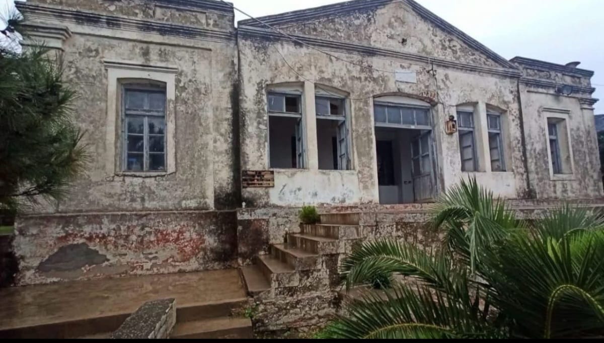 049Bba58 Fee5 4C3E 9B96 17400872Aaaa