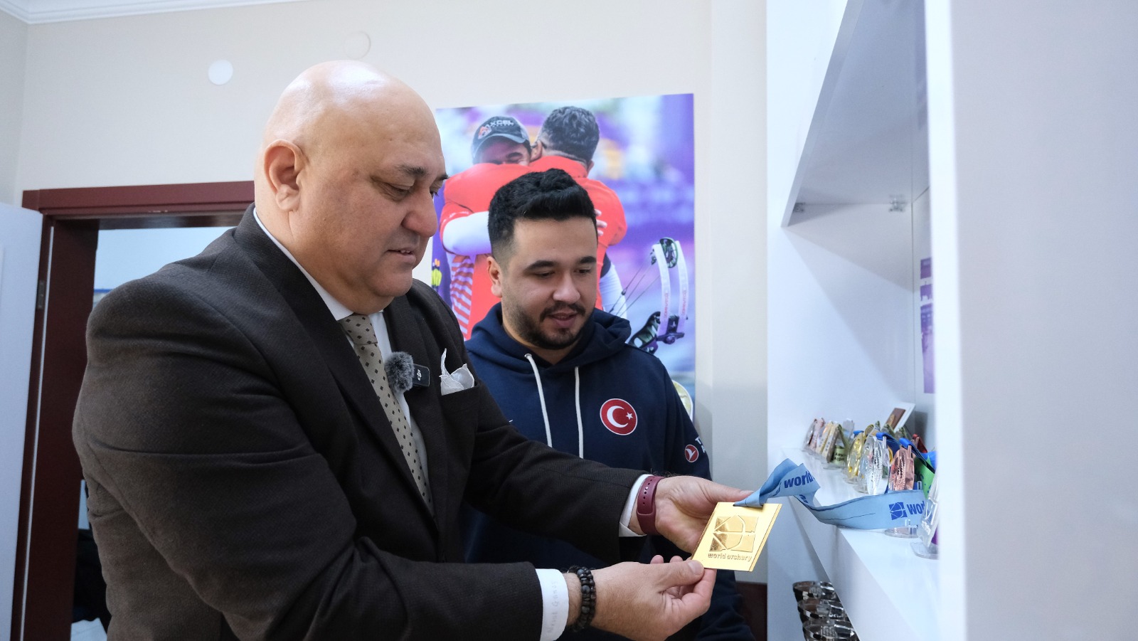 Fe1D44C3 Cc6A 4362 9Fbe E8C9Ad51797F