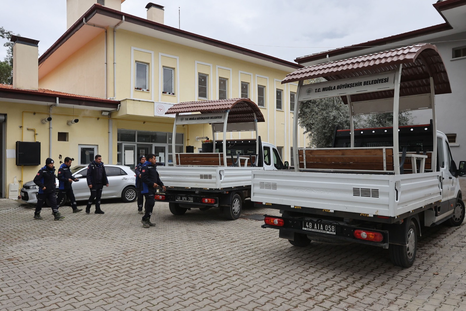 74Cbcf98 027E 400B B6Ef Aa71D6474Ec3