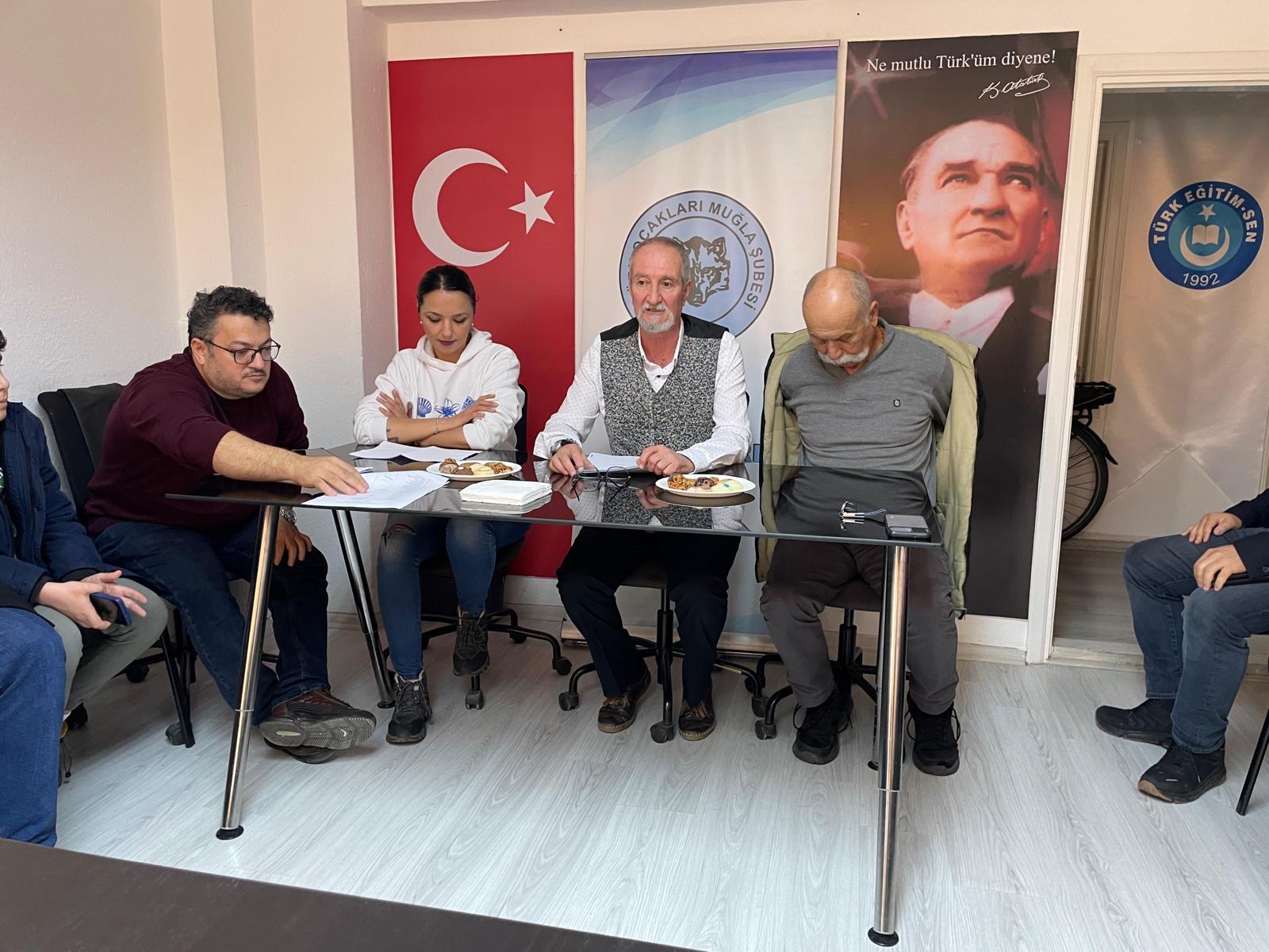 61830B2A 973B 4A1A 930F D58F920Ea8D2