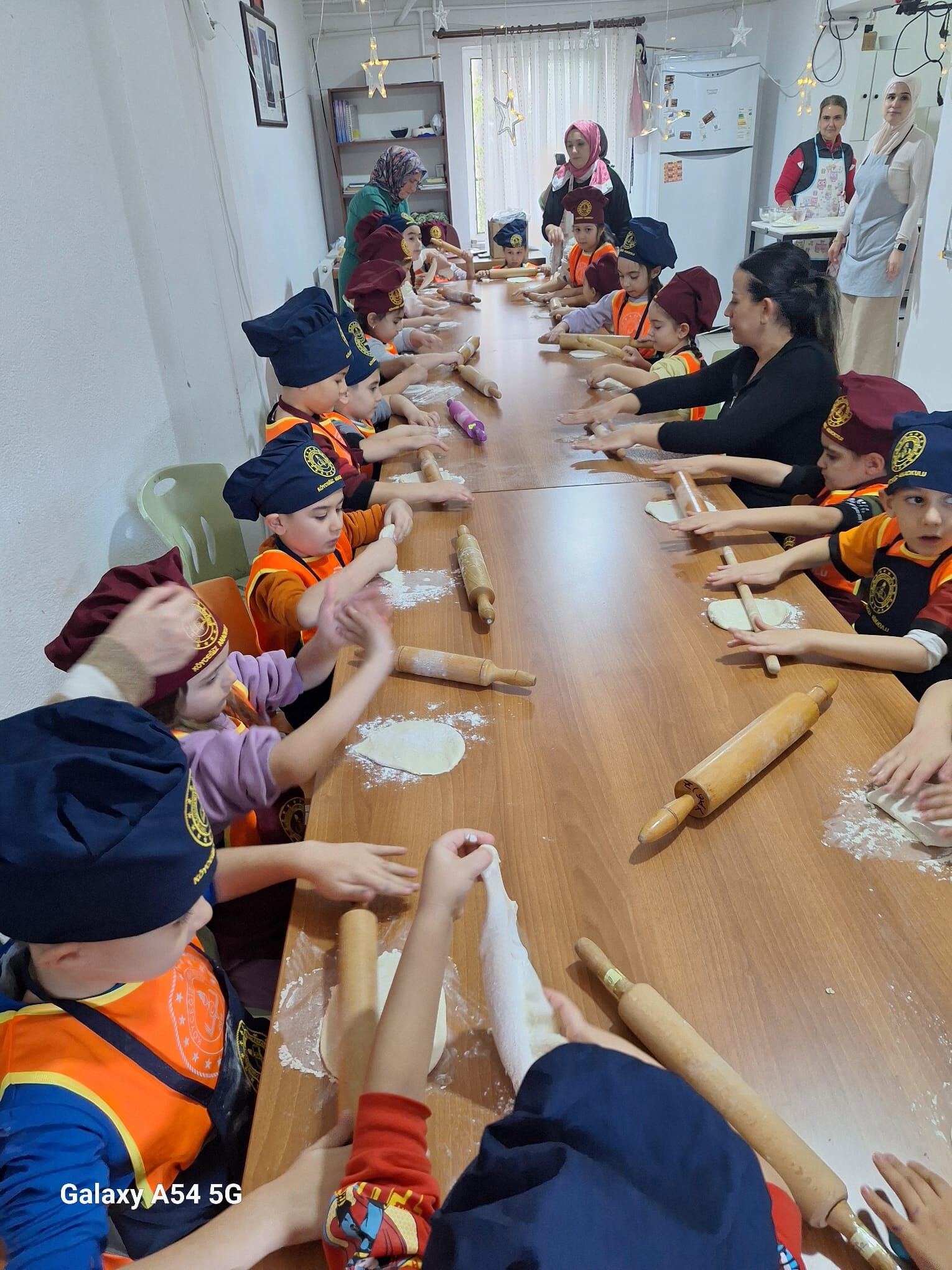 Köyceğiz’de Ramazan Pidesini Minikler Hazırladı (2)