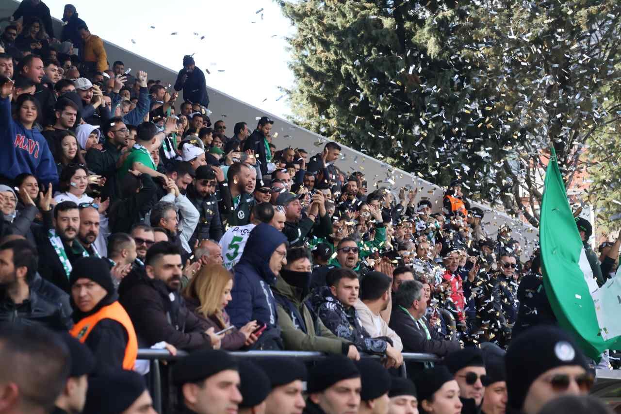 Muğlaspor’a Seyircisiz Oynama Ve Para Cezası (3)