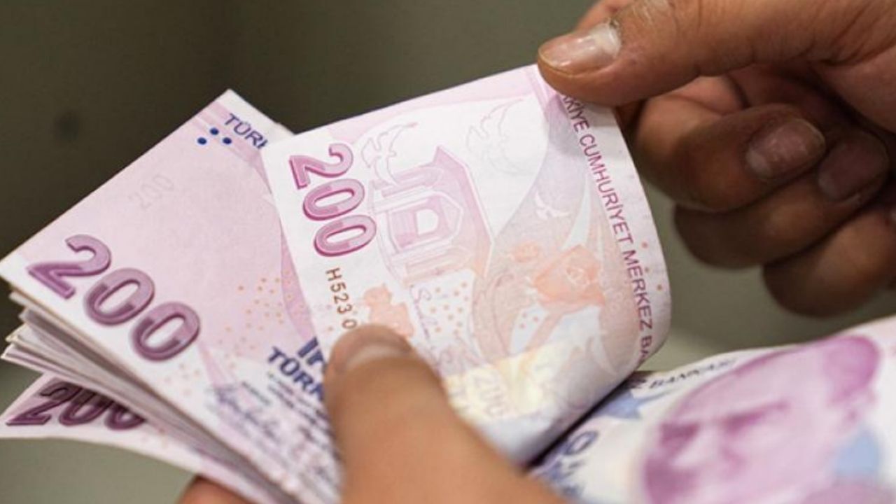 Emekliler Için Kritik Uyarı! Üç Günde Başvurmayanlar Ikramiye Alamayacak