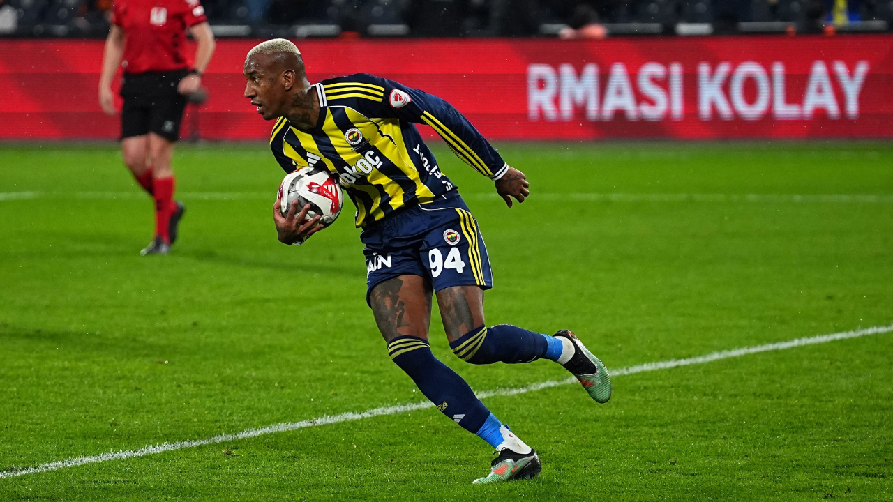 Talisca, gollerine kupada da devam etti