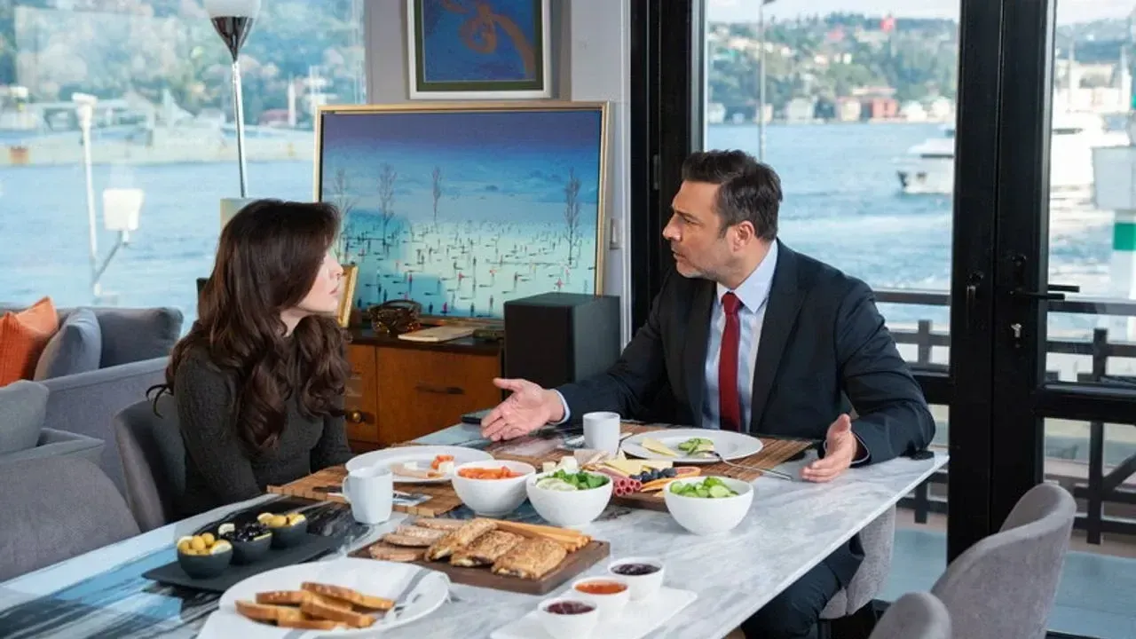Kızılcık Şerbeti final mi yapıyor, senarist değişikliği diziyi nasıl etkileyecek, 143. bölümden sonra ne olacak?