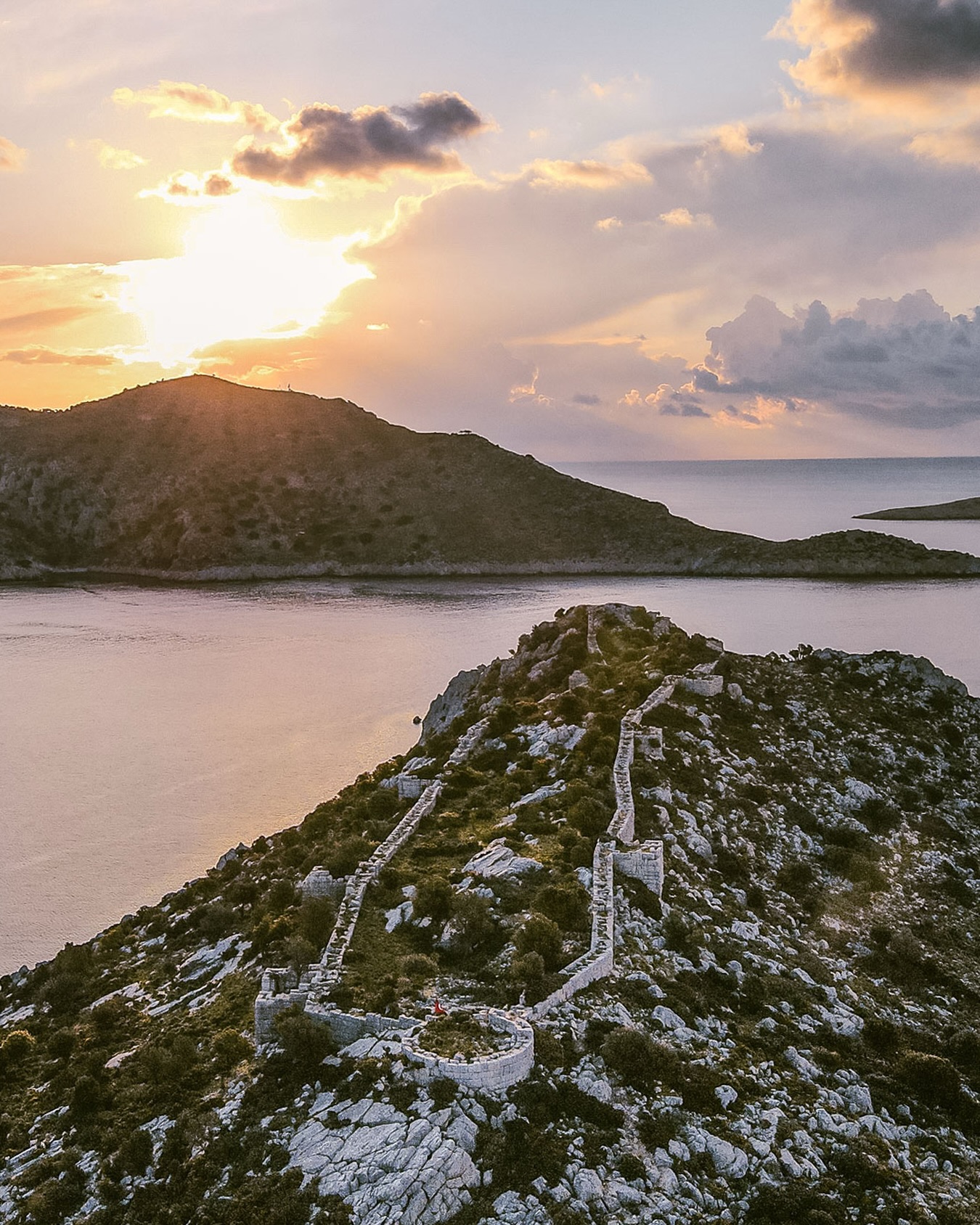 Marmaris'te Teknelerin Fısıldayarak Demir Attığı Koy Bozukkale (3)