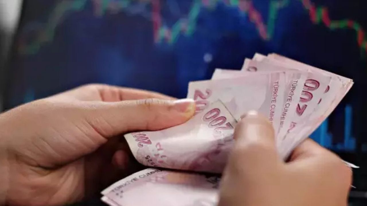 Ramazan Bayramı'nda Çalışan Asgari Ücretli Ne Kadar Mesai Ücreti Alacak?