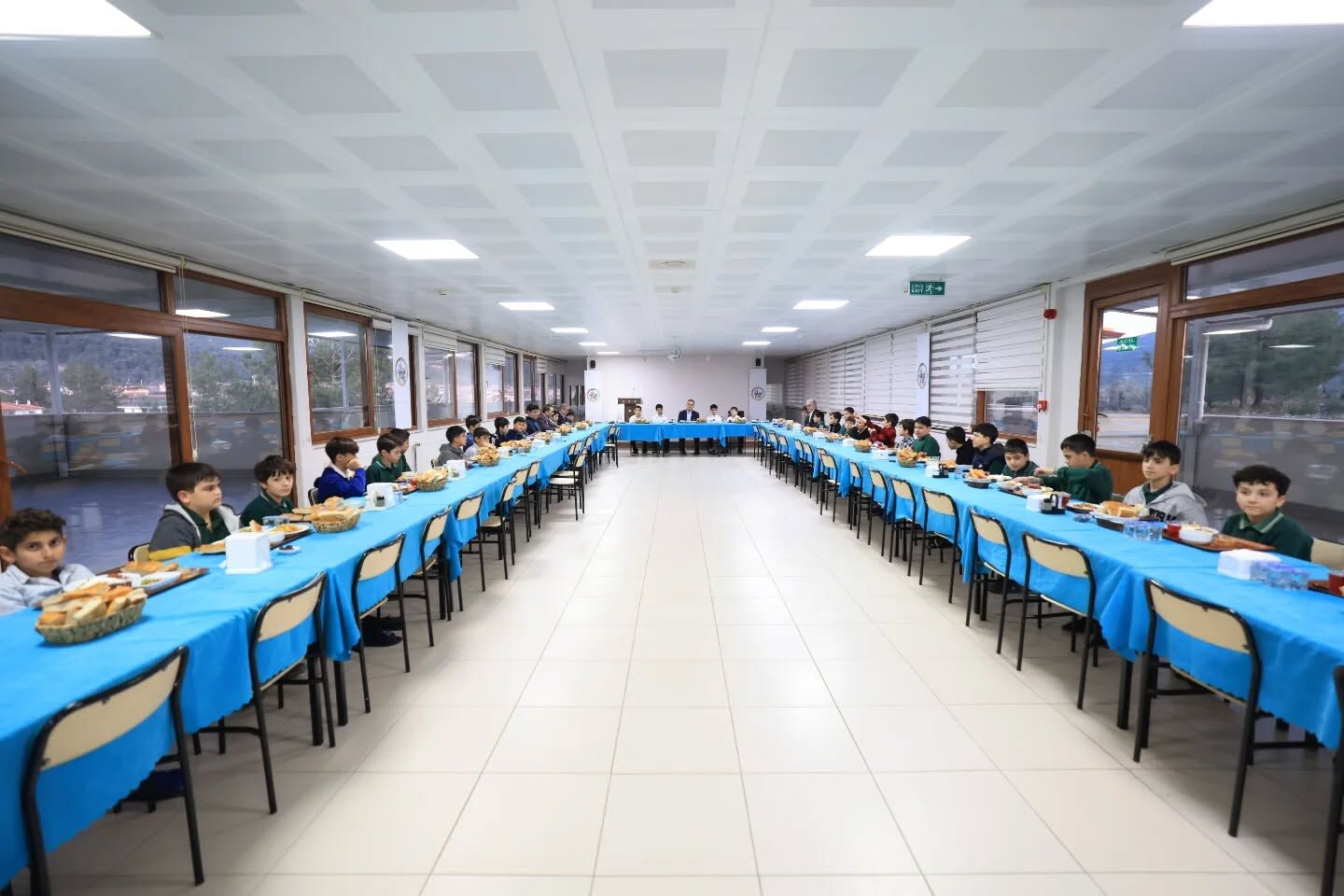 643552273 18410324014122467 4640091802883890128 N