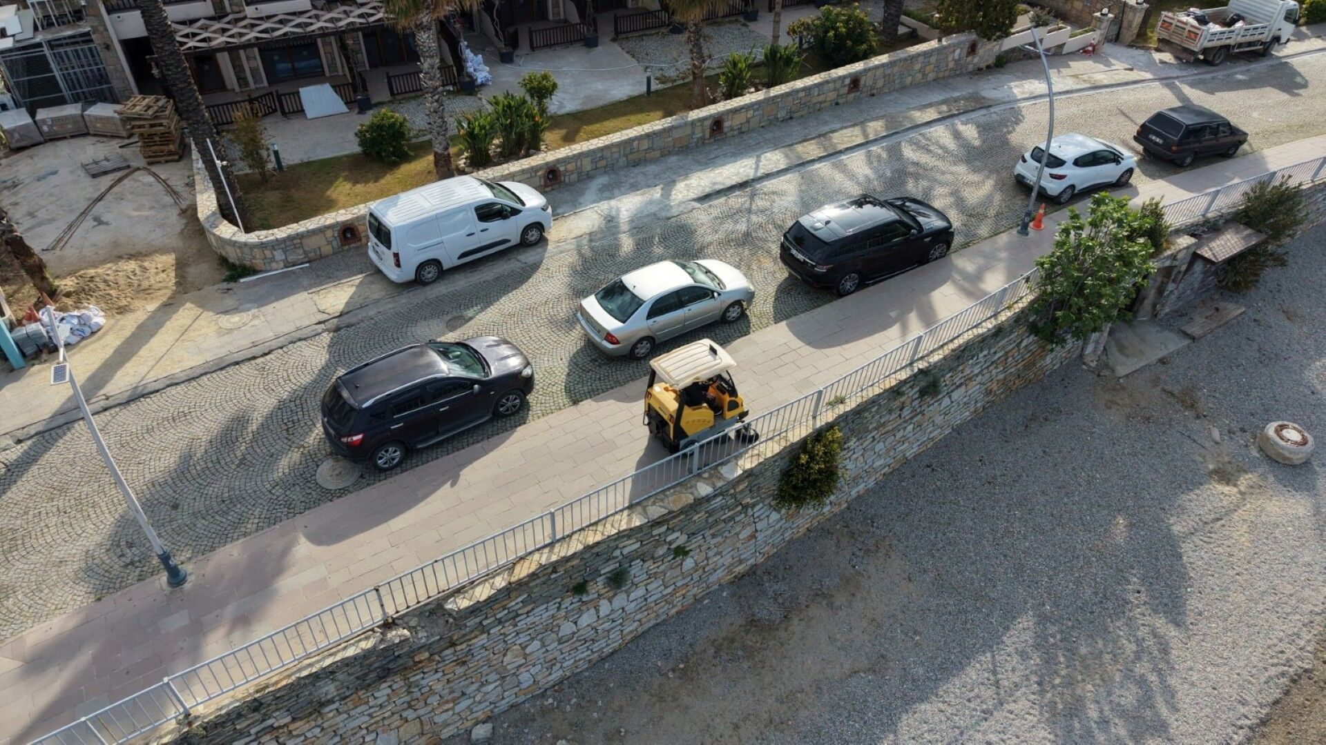 Bodrum Belediyesi Plajlari Yaza Hazirliyor (4)