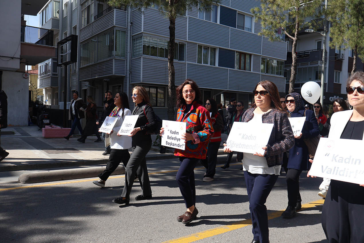 Sessiz Yürüyüş (3)