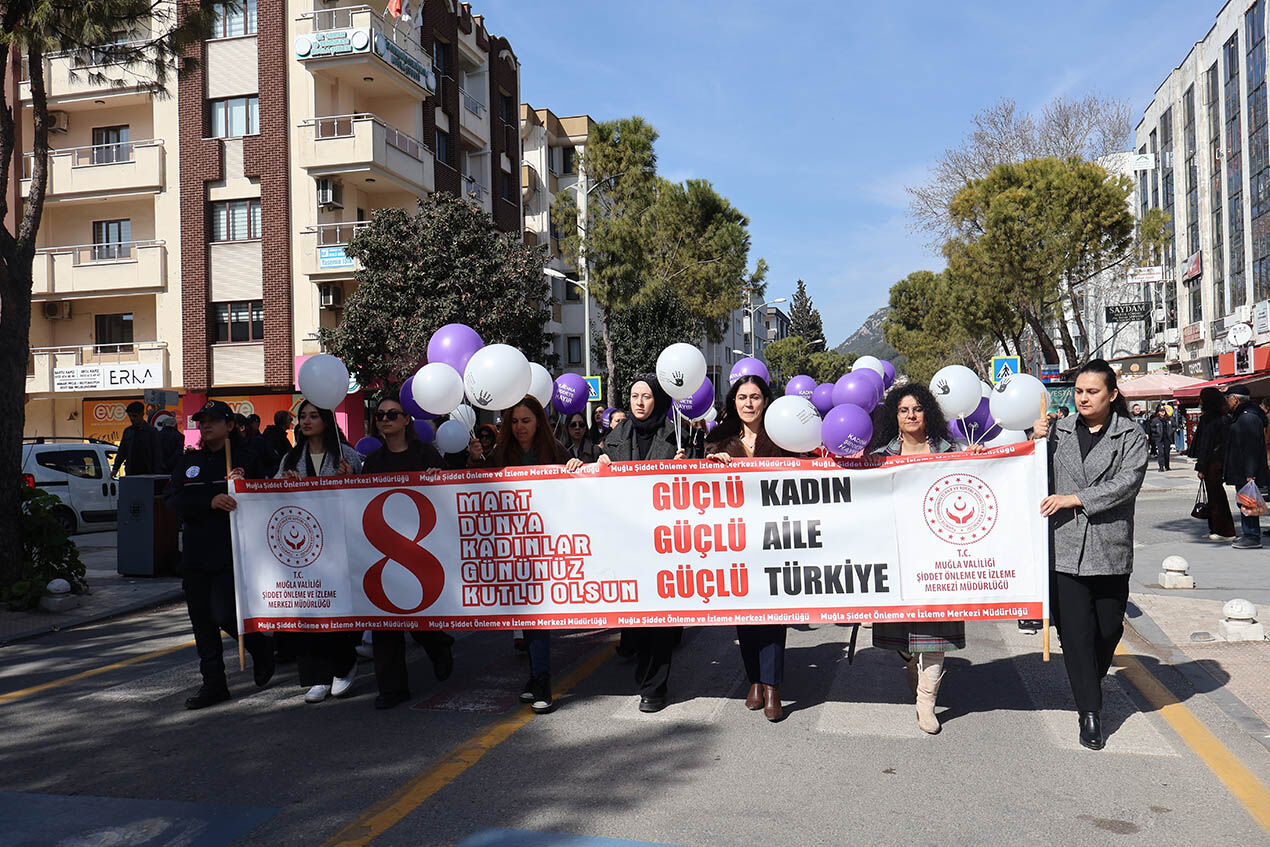 Sessiz Yürüyüş (4)