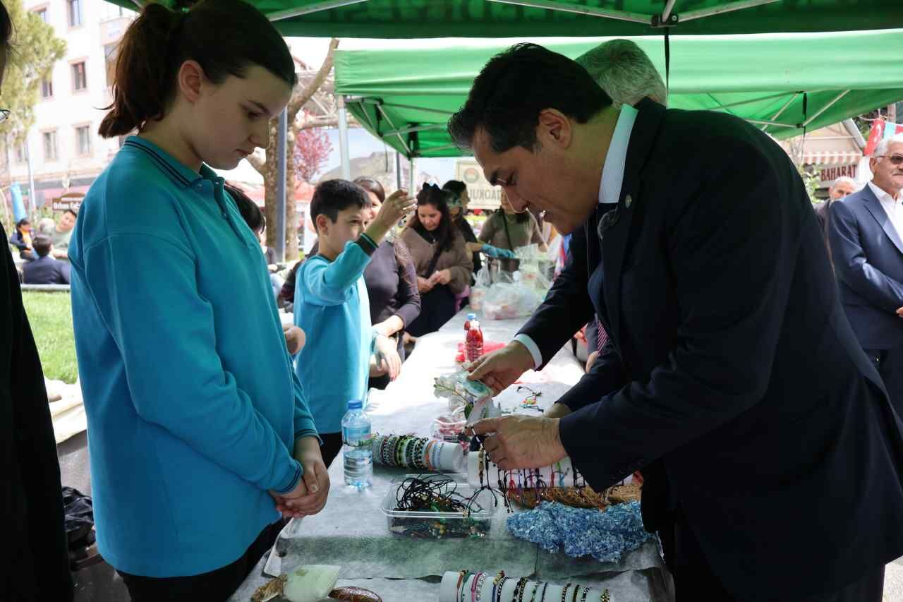 İyi̇ Partili Kavuncu’dan Menteşe Pazarına Ziyaret (5)