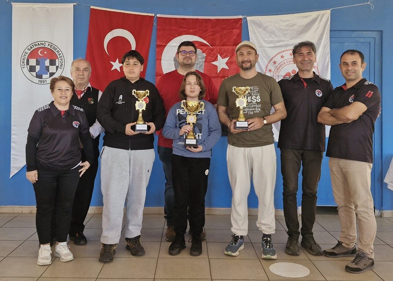 Köyceğiz’de 23 Nisan’a Özel Satranç Turnuvası (3)