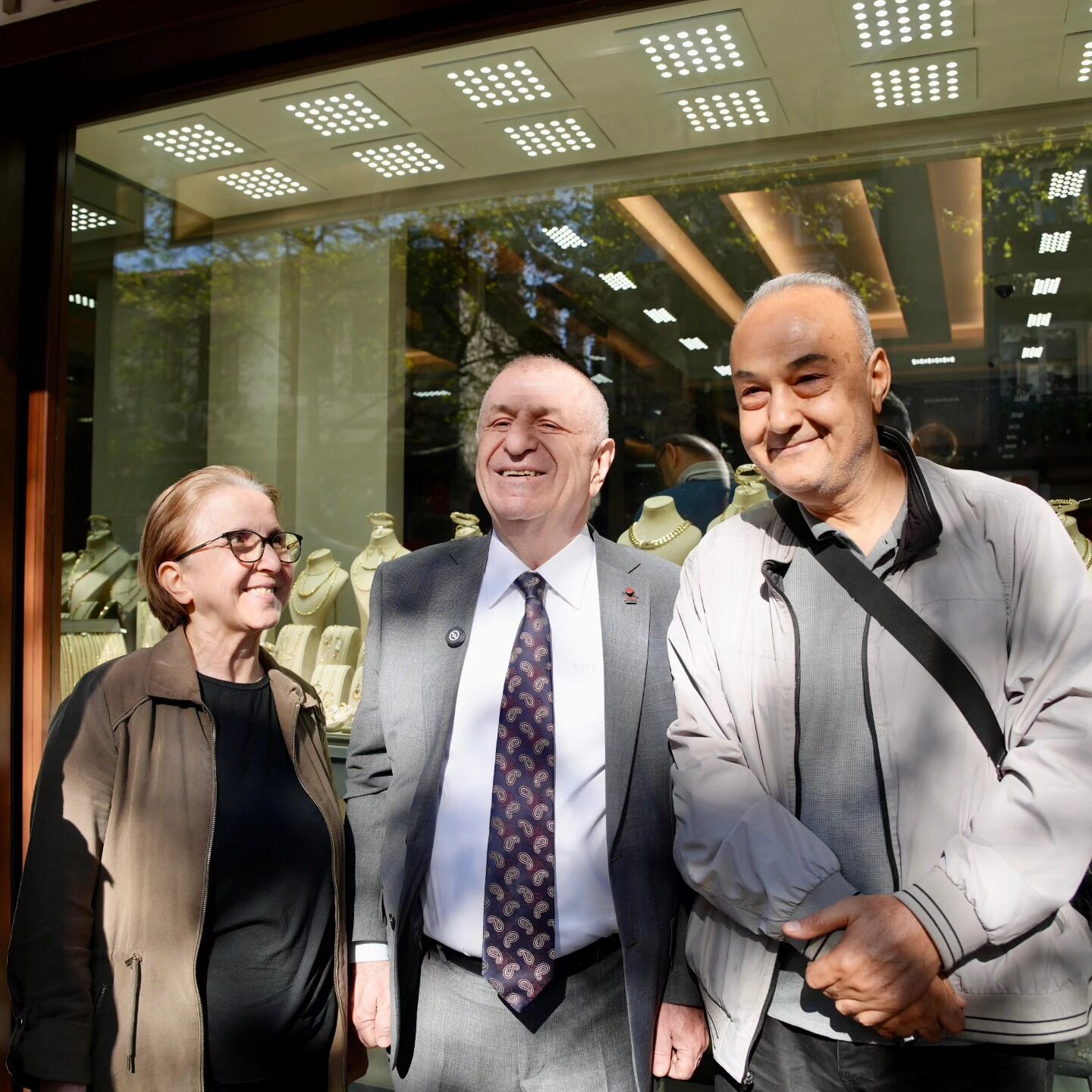 Ümit Özdağ Muğla’da Esnafla Buluştu (1)