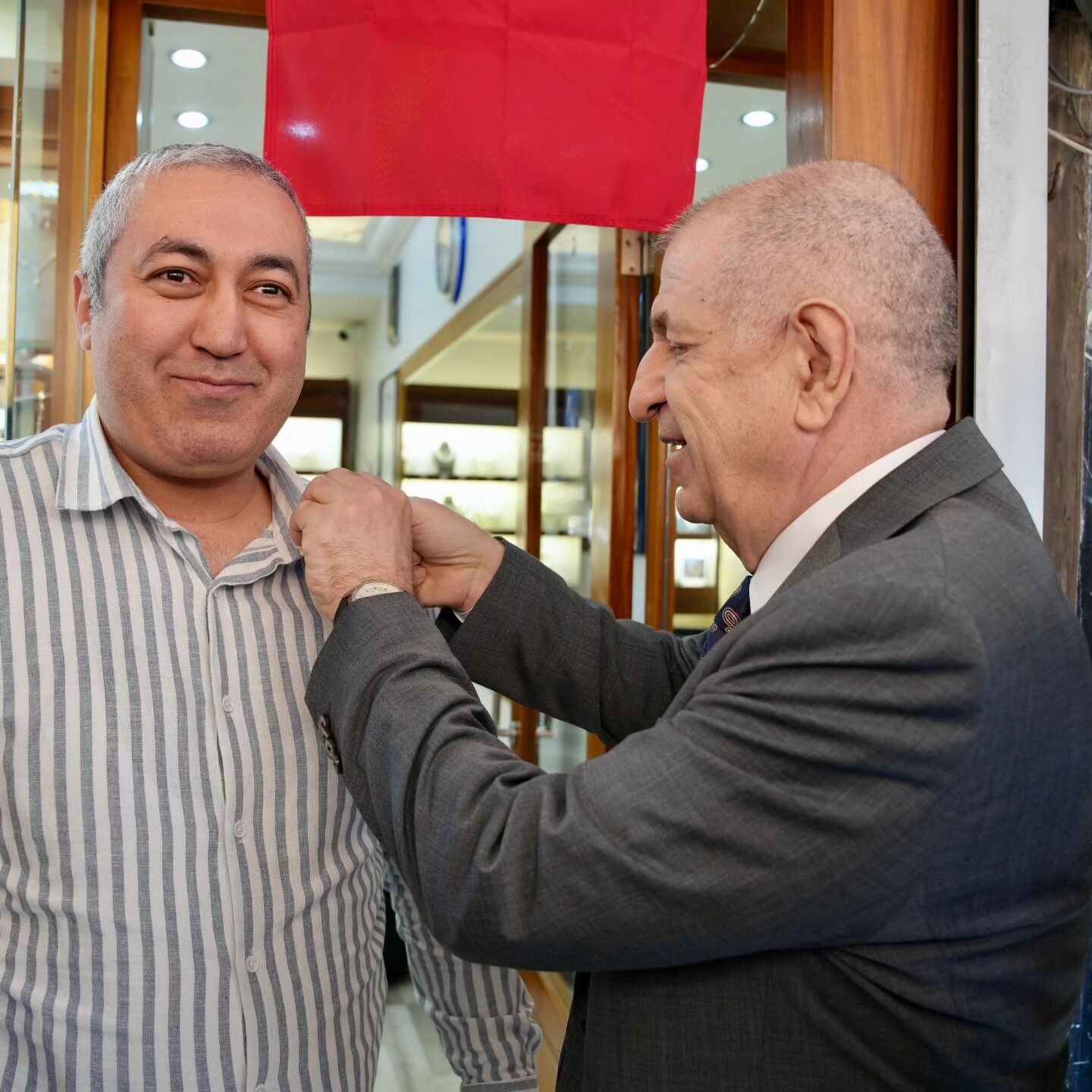 Ümit Özdağ Muğla’da Esnafla Buluştu (4)