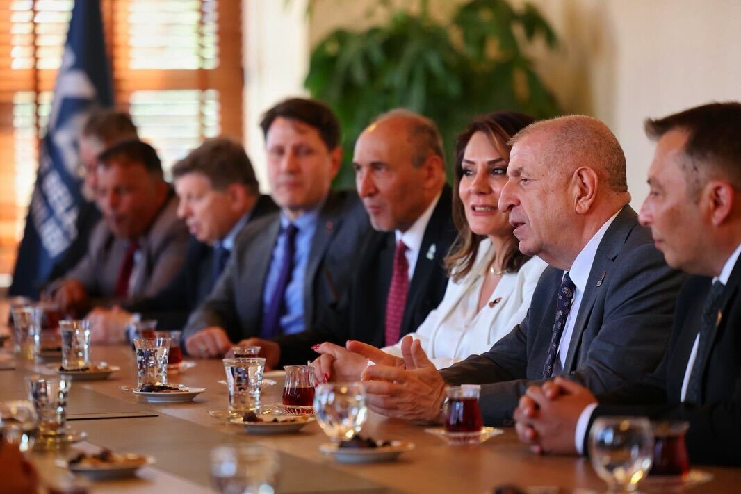 Ümit Özdağ’dan Ahmet Aras’a Ziyaret (4)