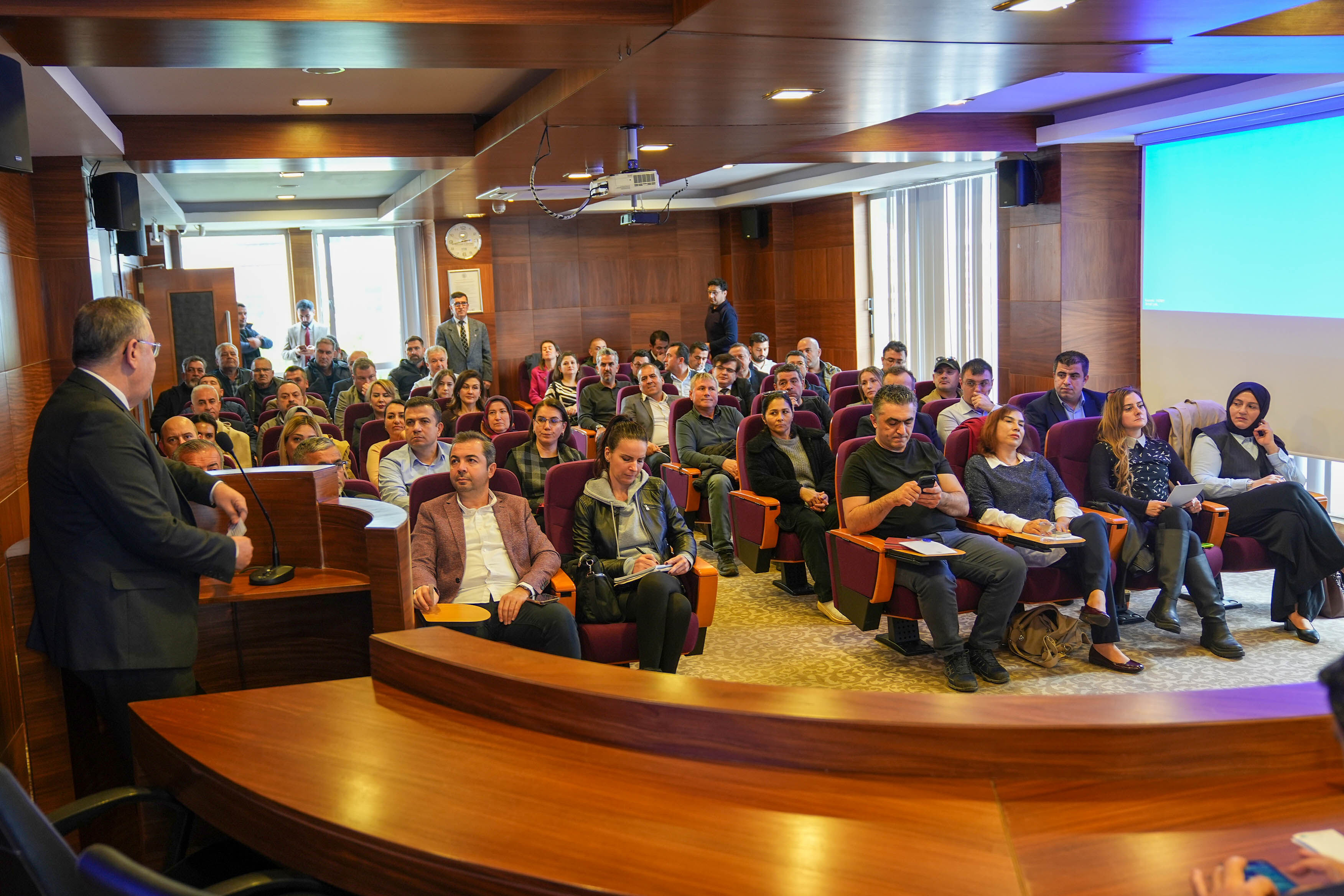Fethiye’de yatırım ve teşvik toplantısı yoğun ilgi gördü