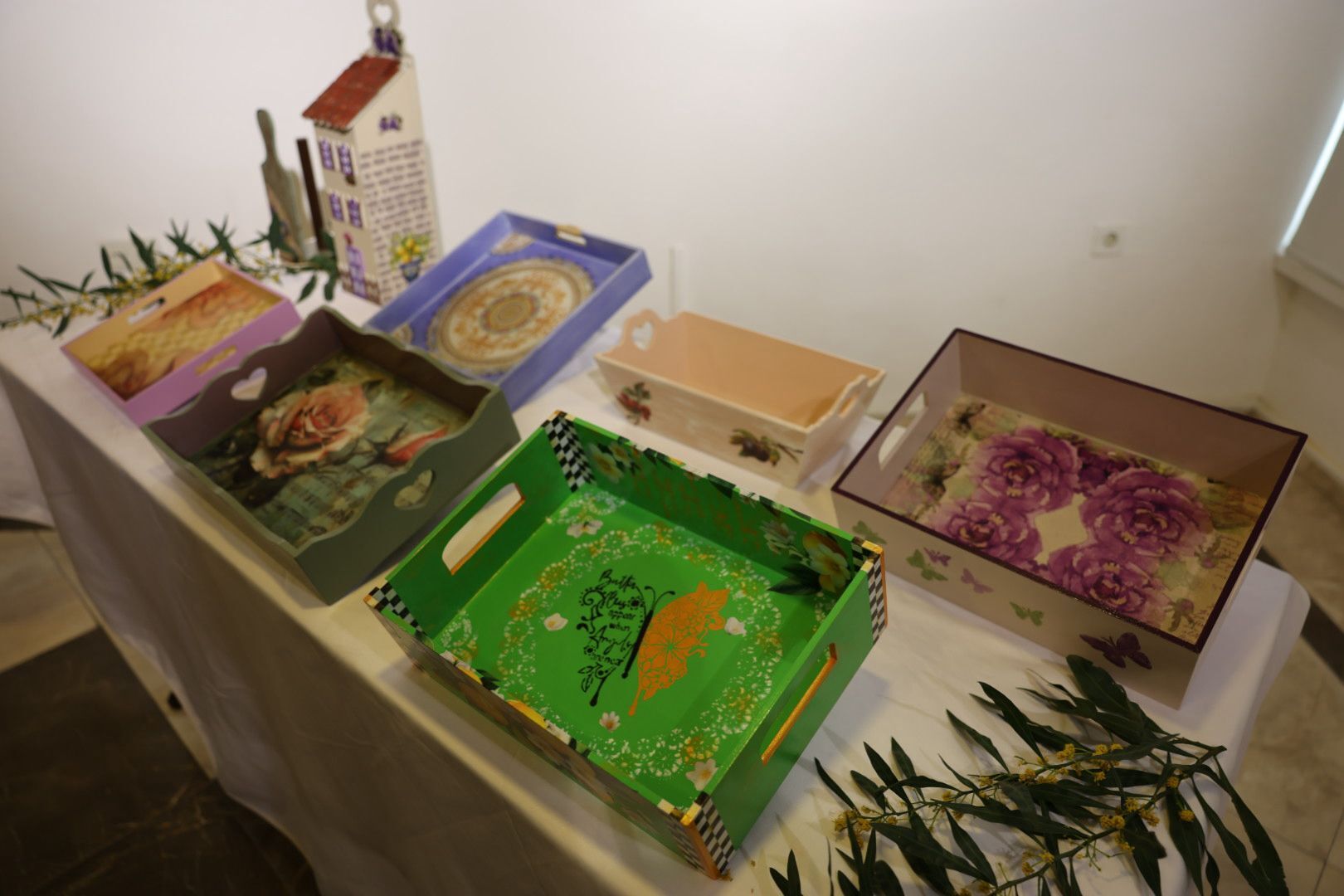 Kursi̇yerler Sergi̇ (3)