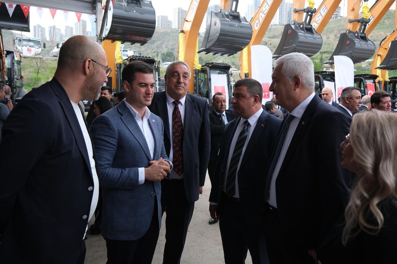 Türkiye Belediyeler Birliği’nden Belediyeye Hizmet Aracı Desteği (4)