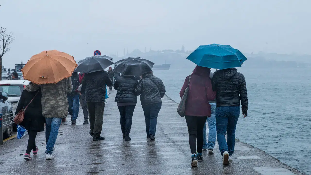 Fv Jc Bugun Hava Nasil Olacak Meteoroloji Il Il Uyardi Saganak Yagis Ve Kuvvetli Ruzgar Uyarisi