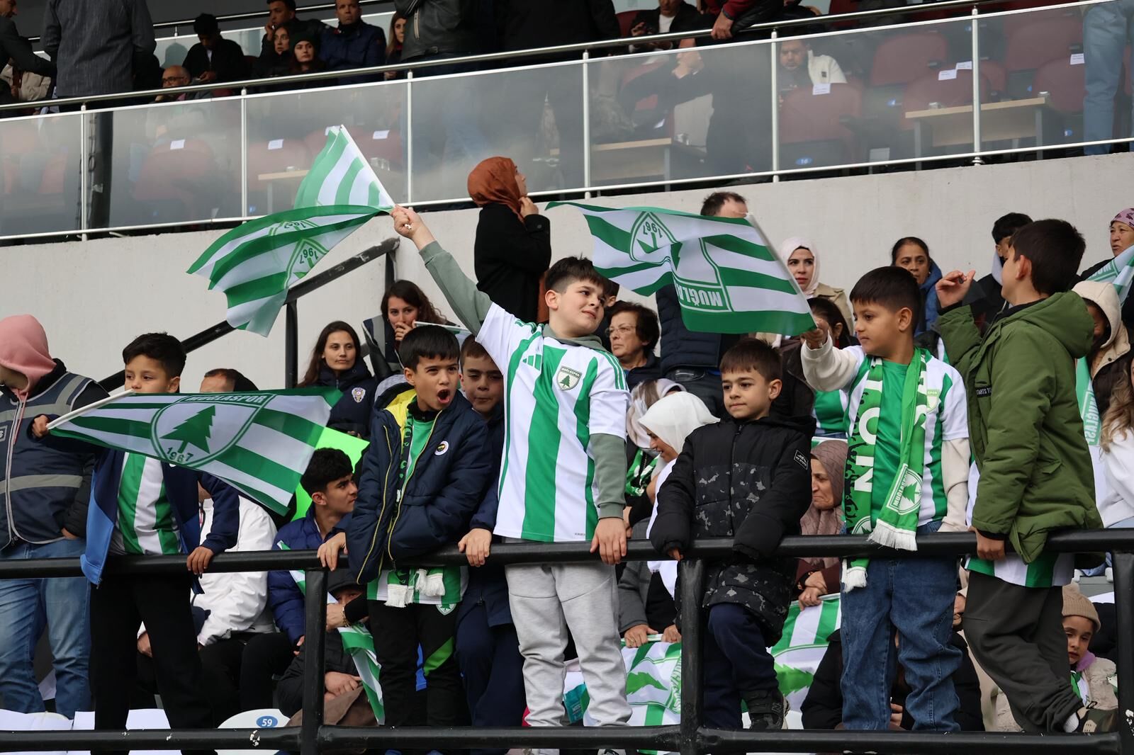 Muğlaspor Ilk Yarıyı Mağlup Tamamladı (1)