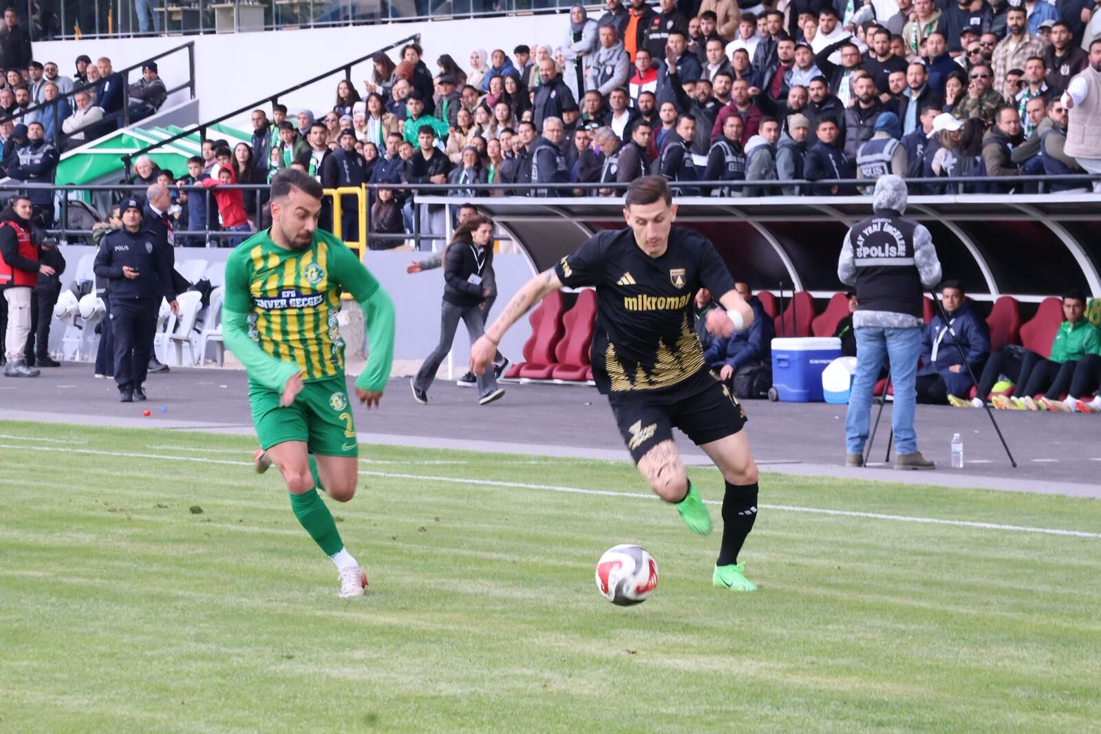 Muğlaspor Ilk Yarıyı Mağlup Tamamladı (2)