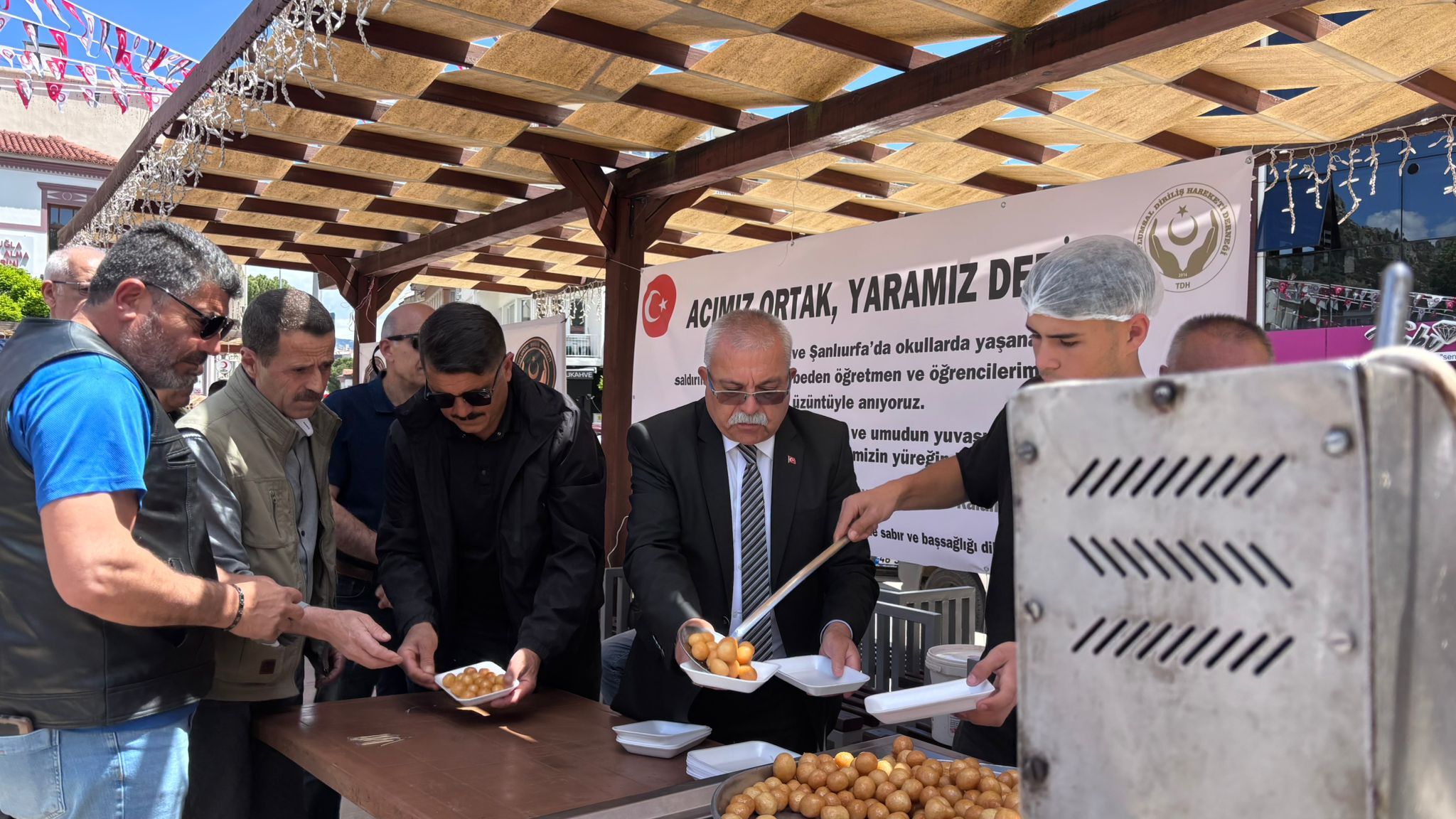 Okul Salşdırısı (3)