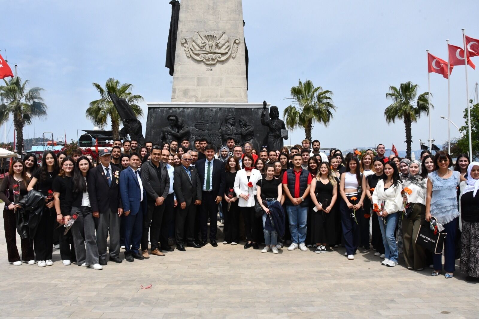 Büyükşehirden şehit anneleri ve gazi eşlerine anlamlı program