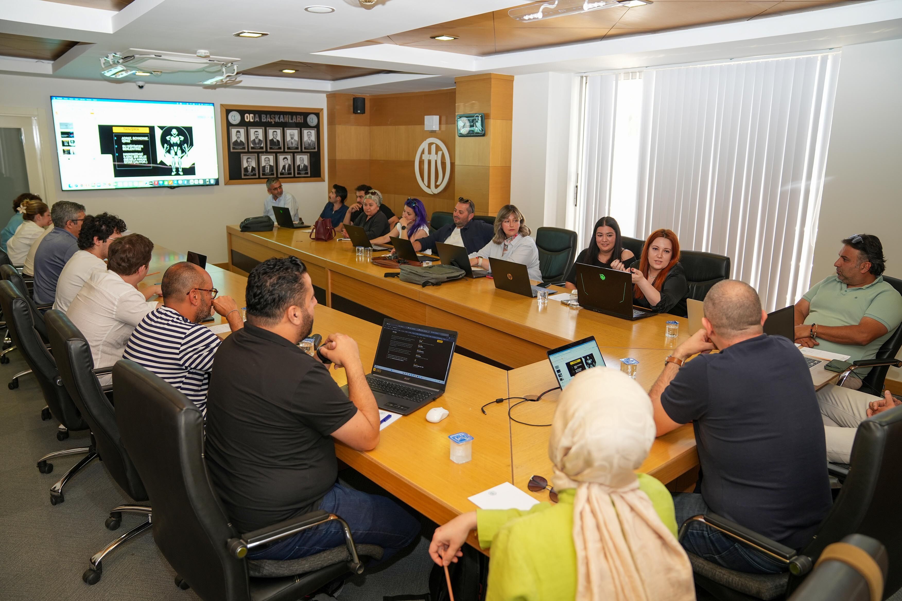 2026 05 21 Ftso’da “Satiş Ve Pazarlamada Yapay Zeka Eği̇ti̇mi̇” Düzenlendi̇ (1)