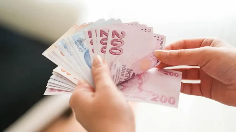 Ev sahibinin borcu yüzünden eve icra gelir mi? Kiracı tahliye edilir mi?