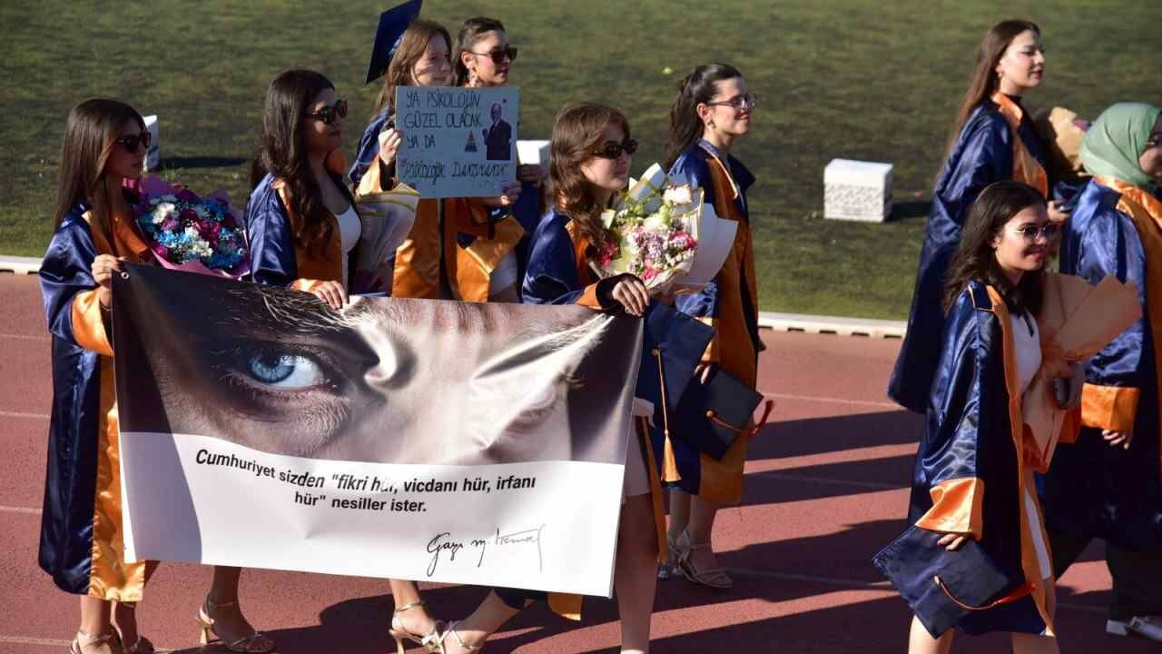 Geleceğin Öğretmenleri Mskü’den Mezun Oldu (7)