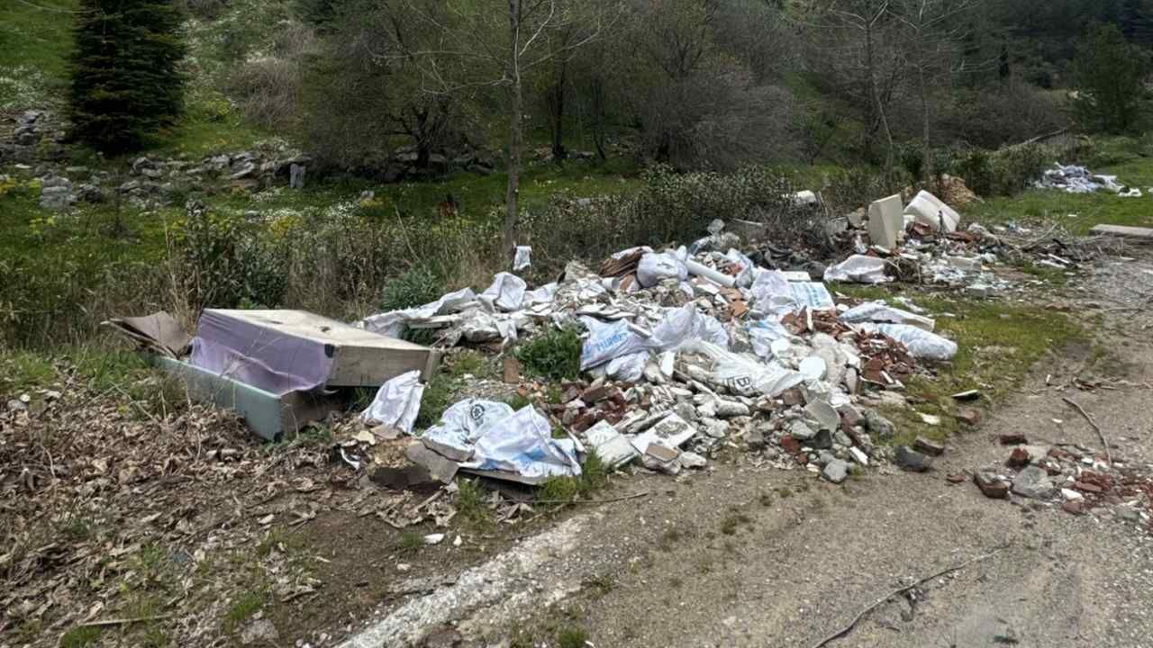Muğla’da Kaçak Döküme Drone Ile Sıkı Takip (3)