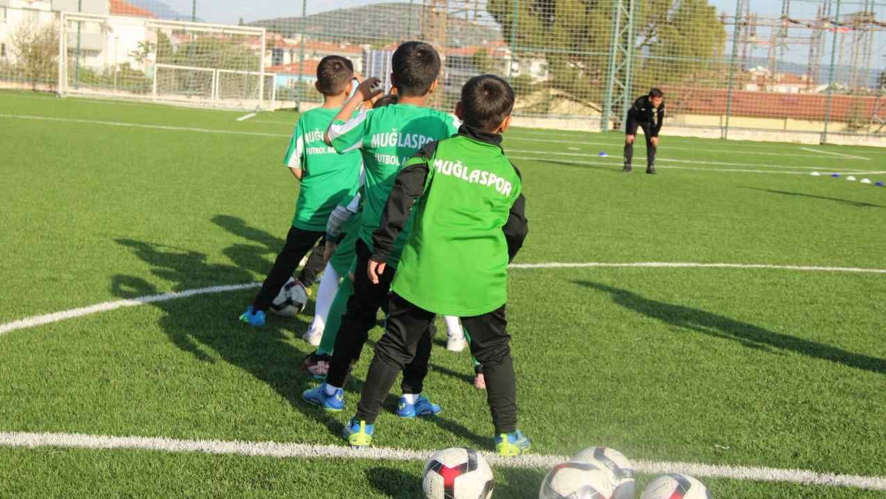 Muğlaspor’dan Altyapıda Yeni Dönem (3)