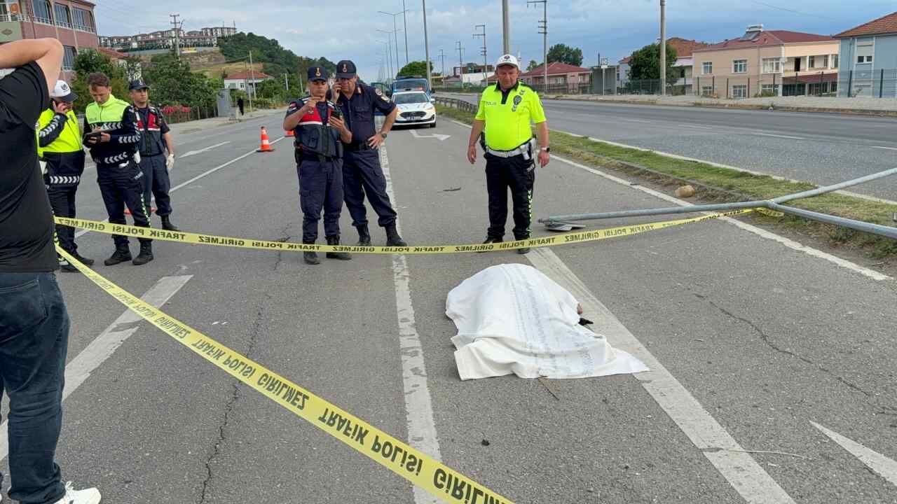 Hastaneye Refakatçi Giderken Feci Kazada Can Verdi (1)