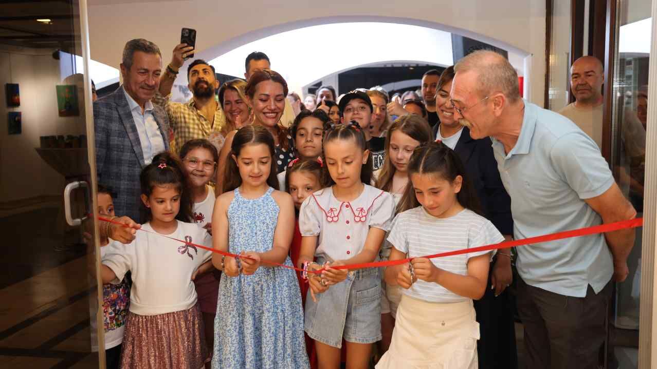 Marmaris’te 500 Kursiyer Yılsonu Sahnesine Çıktı (4)