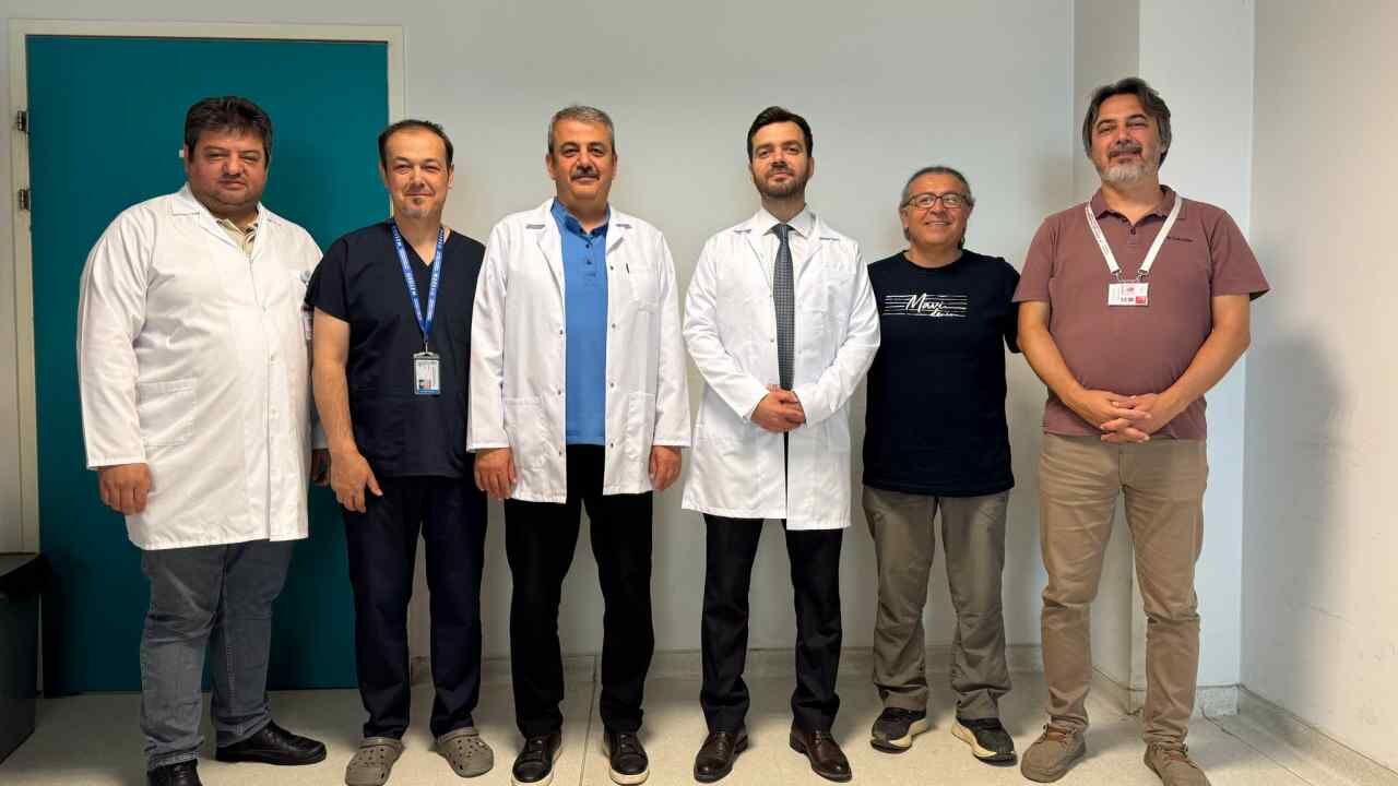 Doktor Cem Abacı Acil Tıp Uzmanı Unvanını Aldı (1)