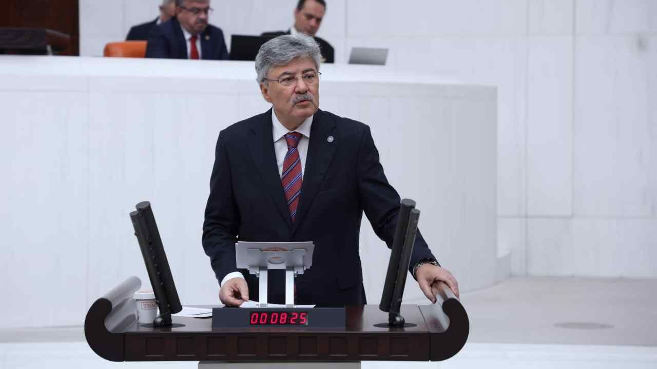 Yi̇ Partili Ergun'dan Çed Tepkisi 32 Yılda 94 Bin Projeden Sadece 96'Sına Ret (2)