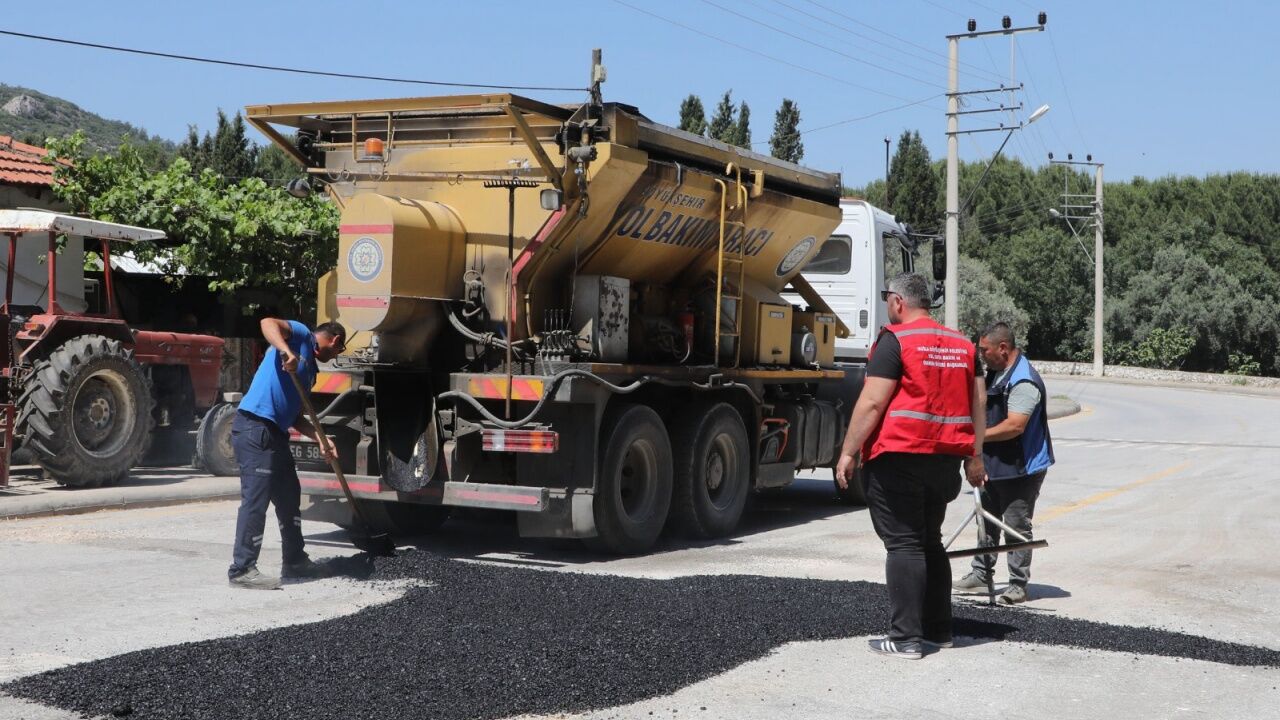 Muğla'da Yol Seferberliği4