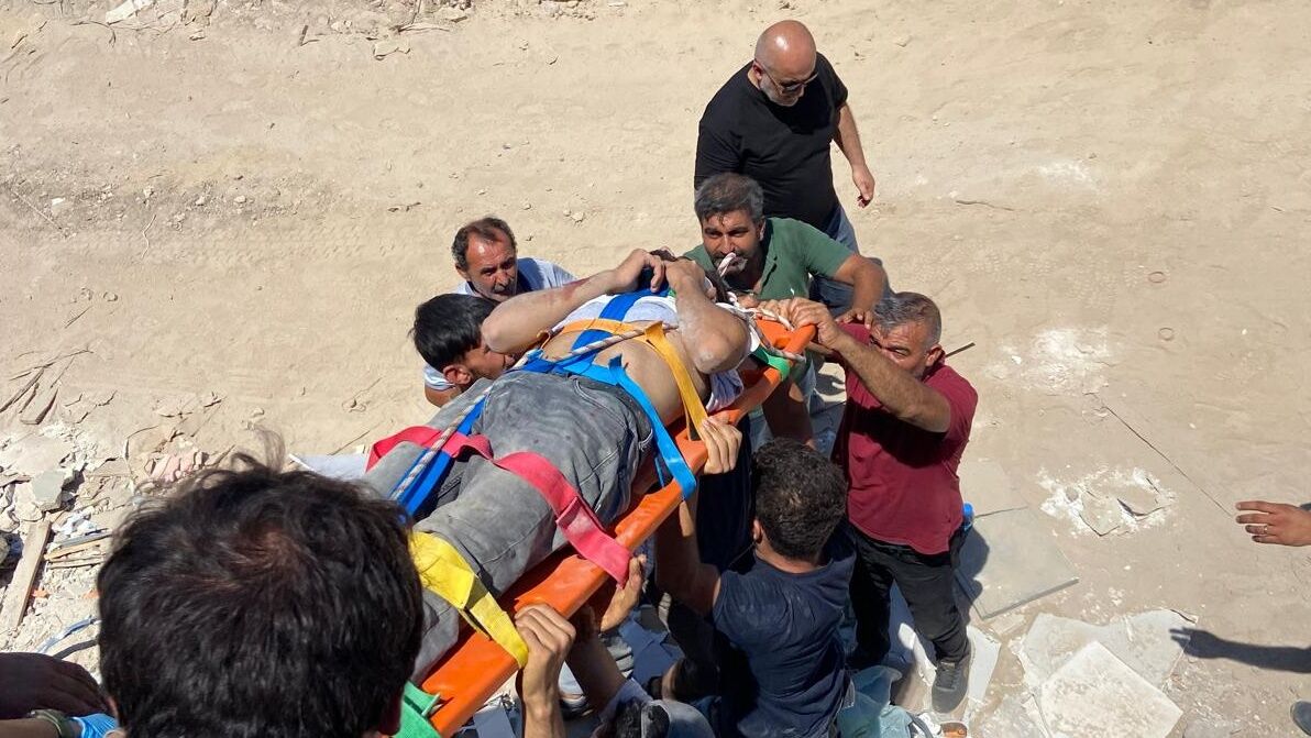 Bodrum’da İnşaat Alanında Çukura Düşen İşçi Yaralandı
