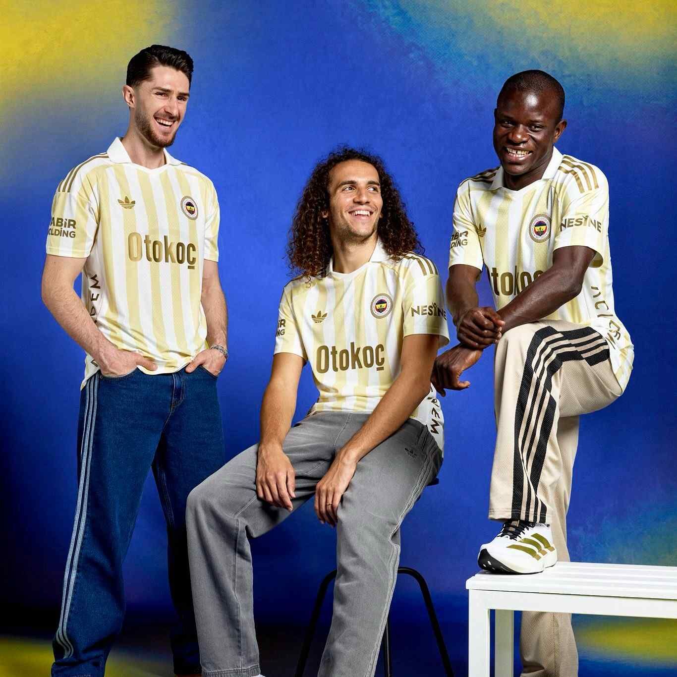 Fenerbahçe Forma Satışında Rekor Kırdı (3)