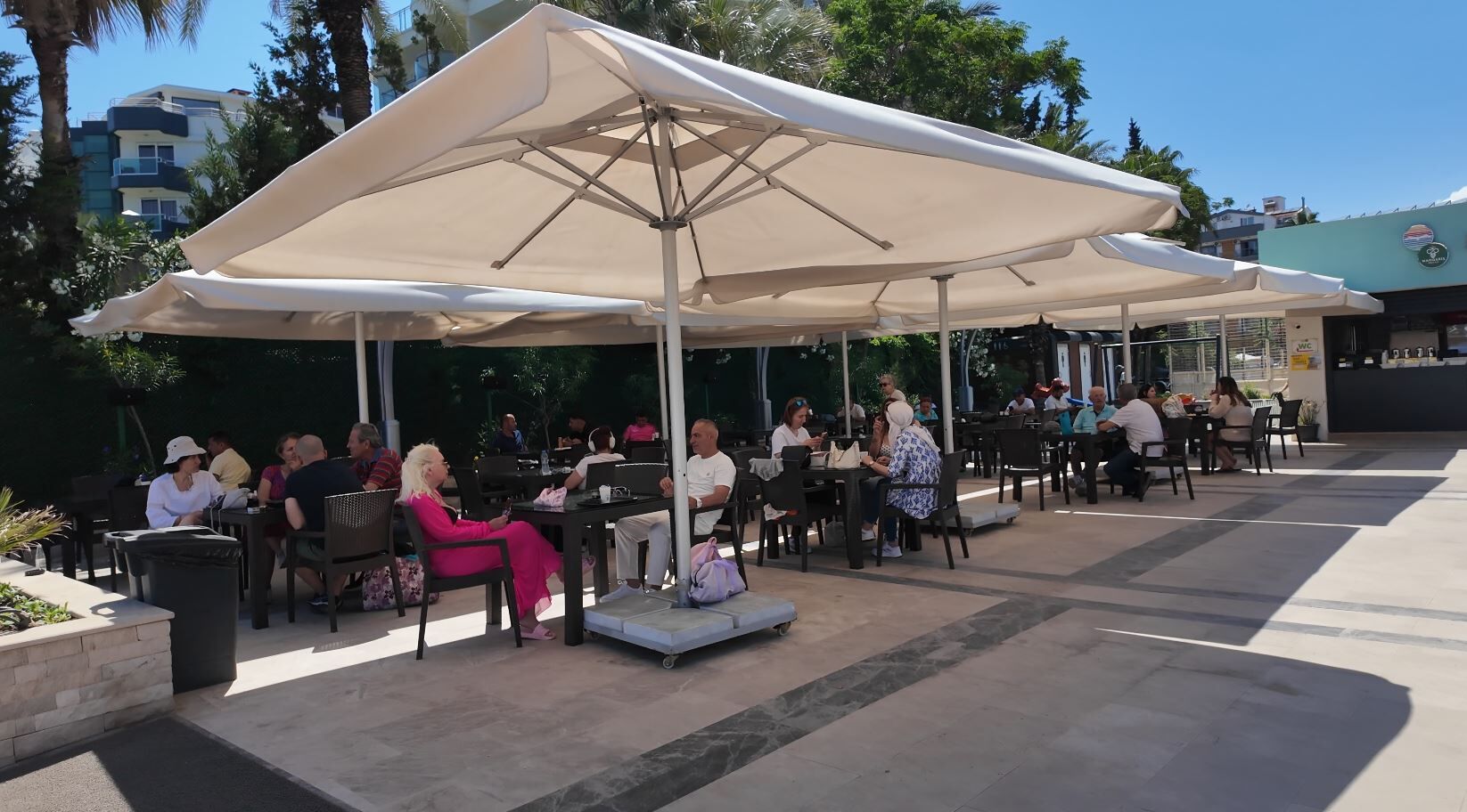 Marmaris’te Halk Plaj Kafe Yoğun İlgi Görüyor (1)