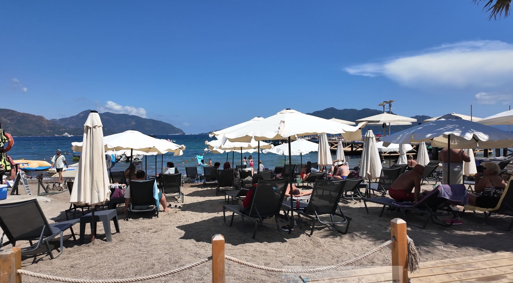 Marmaris’te Halk Plaj Kafe Yoğun İlgi Görüyor (4)