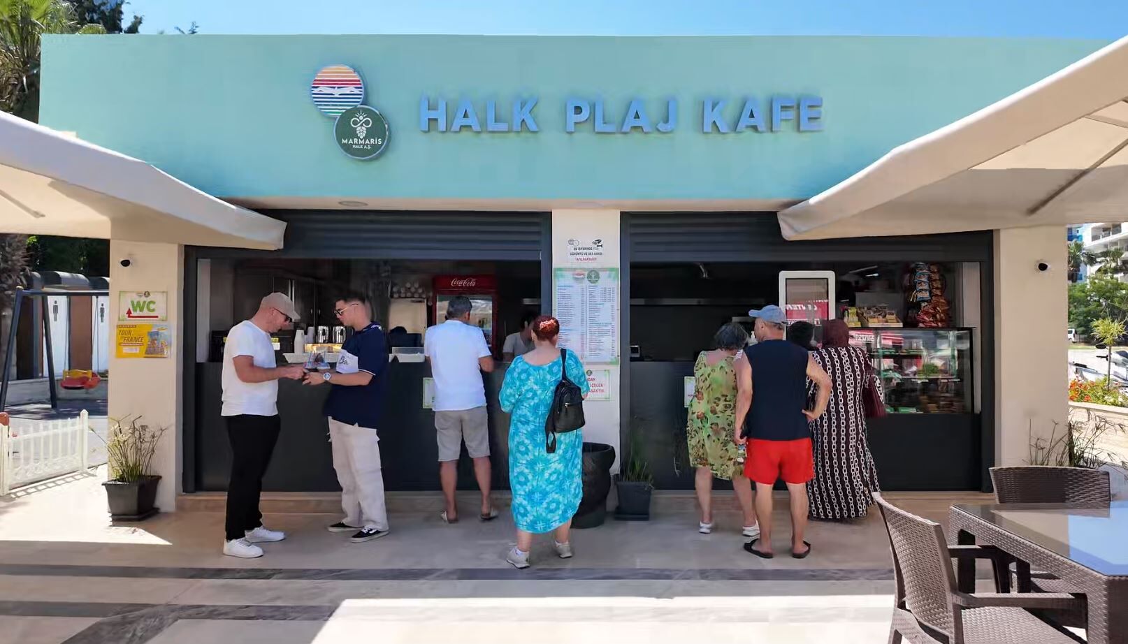 Marmaris’te Halk Plaj Kafe Yoğun İlgi Görüyor (5)