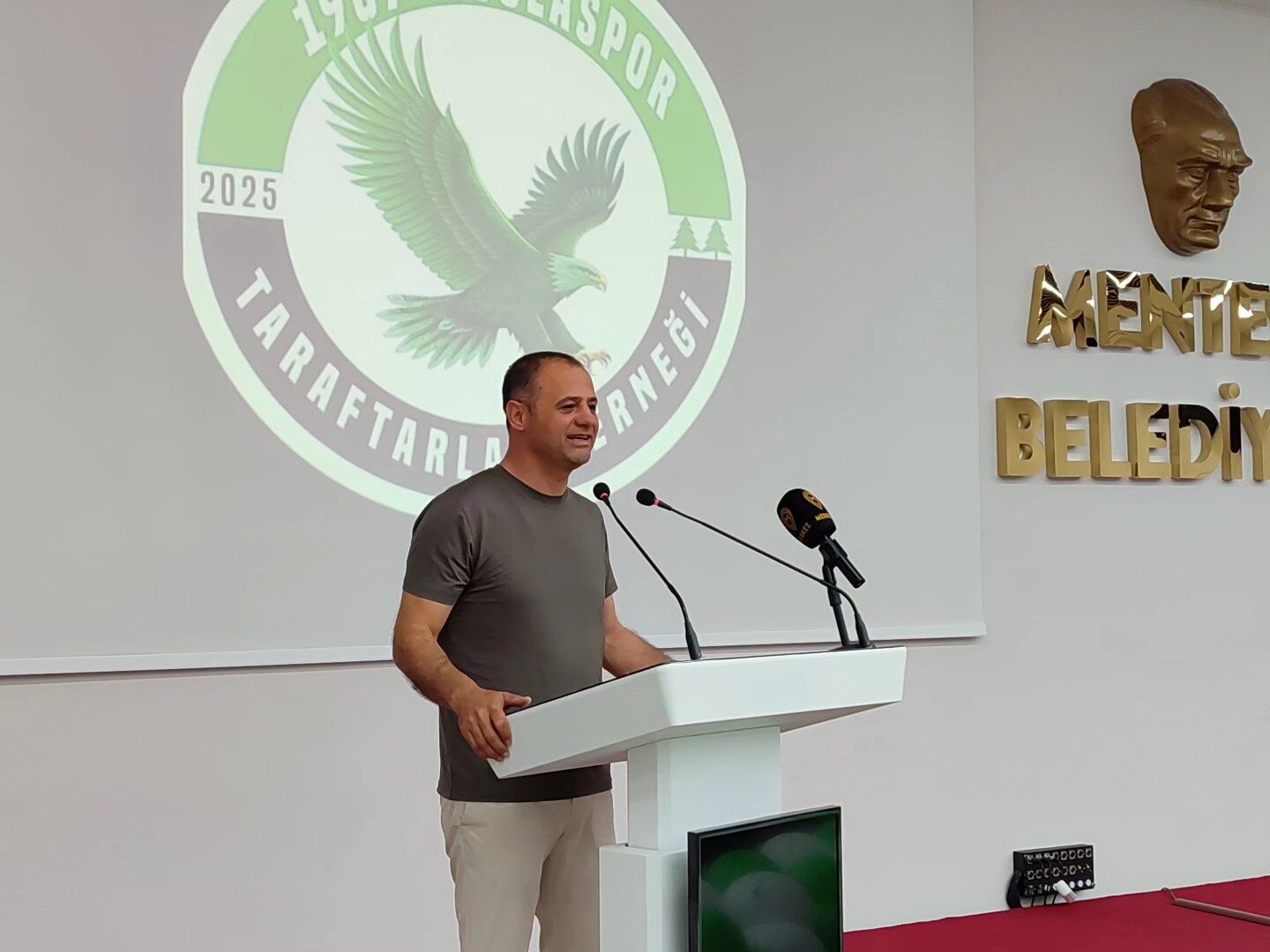 Menaf Kıyanç “Bu Kulübü Seviyorum, Aday Olmuyorum” (2)